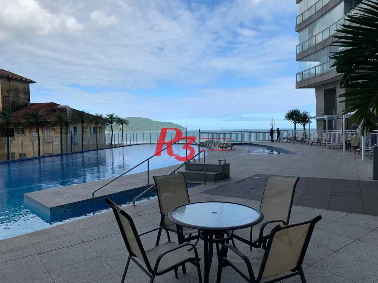 Apartamento à venda, 44 m² por R$ 800.000,00 - Pompéia - Santos/SP
