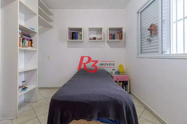 Casa com 3 dormitórios à venda, 170 m² por R$ 955.000,00 - Marapé - Santos/SP
