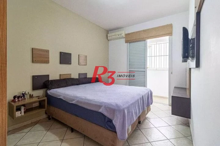 Casa com 3 dormitórios à venda, 170 m² por R$ 955.000,00 - Marapé - Santos/SP
