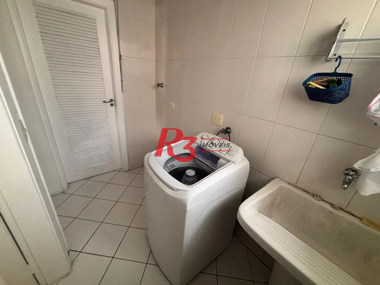 Casa com 3 dormitórios à venda, 170 m² por R$ 955.000,00 - Marapé - Santos/SP