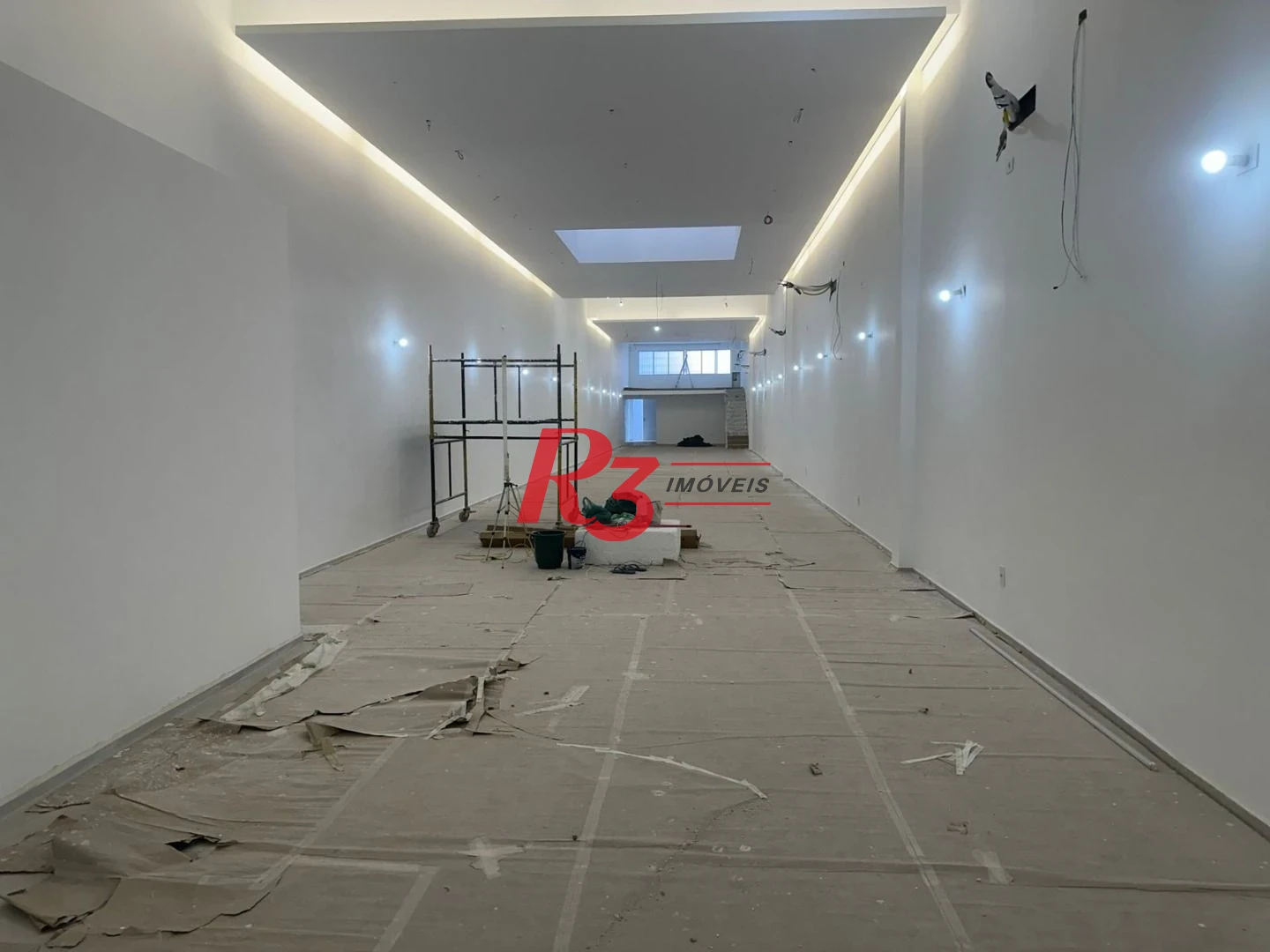 Loja para alugar, 450 m² por R$ 51.470,00/mês - Gonzaga - Santos/SP