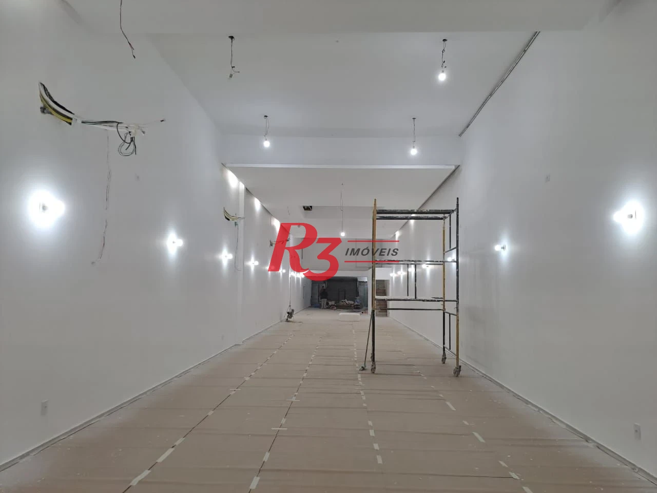 Loja para alugar, 450 m² por R$ 51.470,00/mês - Gonzaga - Santos/SP