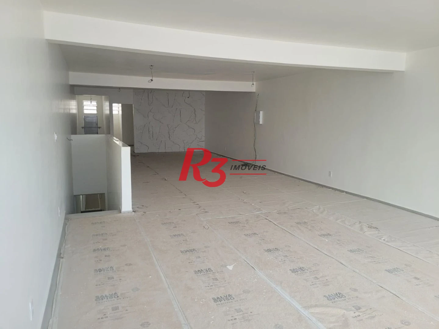 Loja para alugar, 450 m² por R$ 51.470,00/mês - Gonzaga - Santos/SP