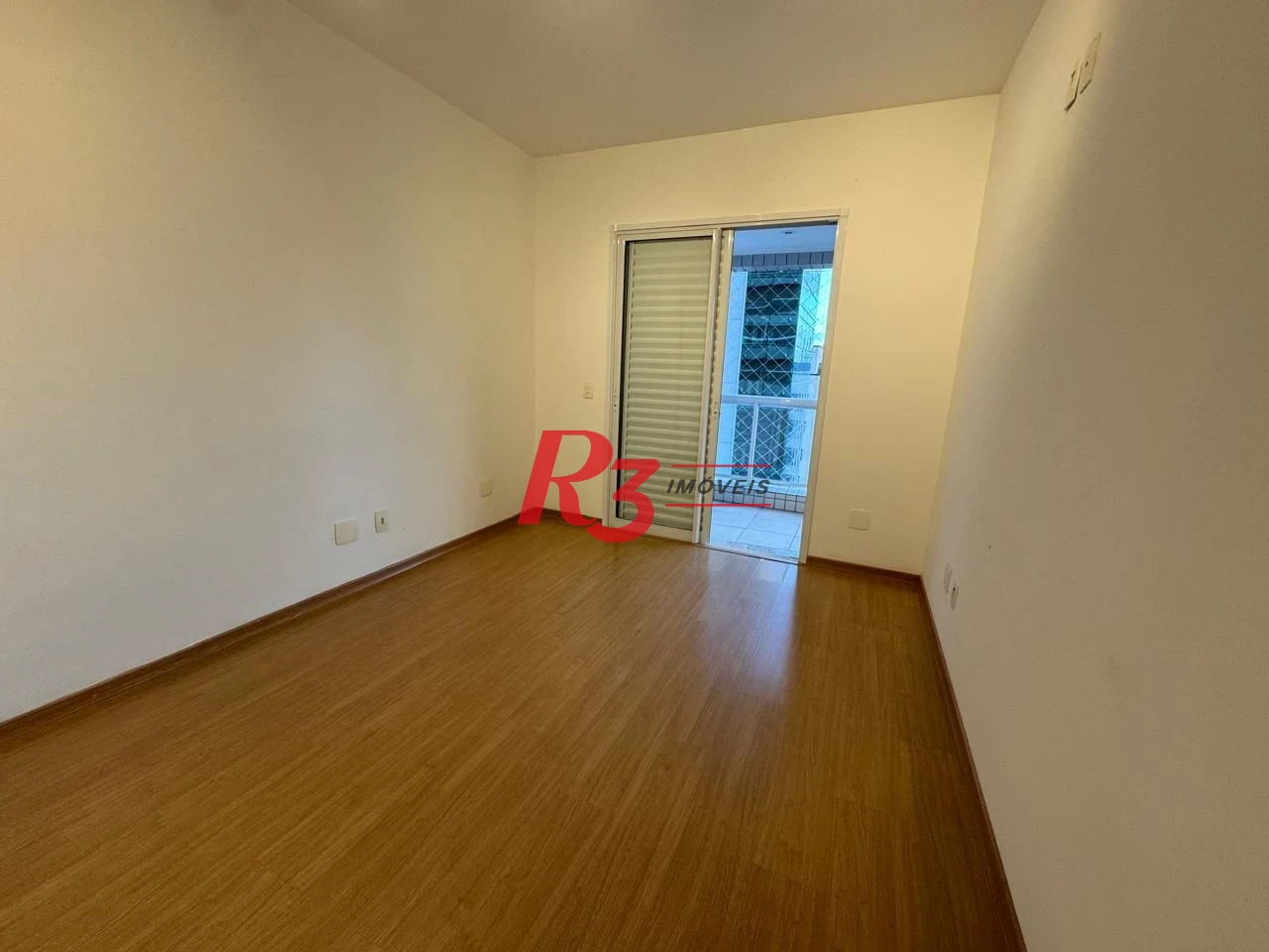 Apartamento com 2 dormitórios à venda, 97 m² por R$ 1.250.000,00 - Gonzaga - Santos/SP