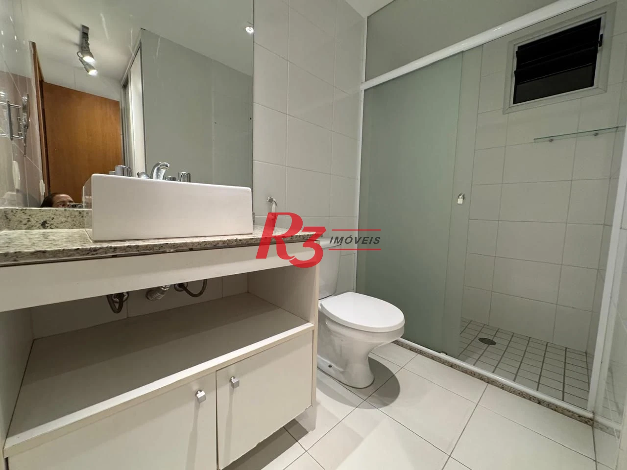 Apartamento com 2 dormitórios à venda, 97 m² por R$ 1.250.000,00 - Gonzaga - Santos/SP