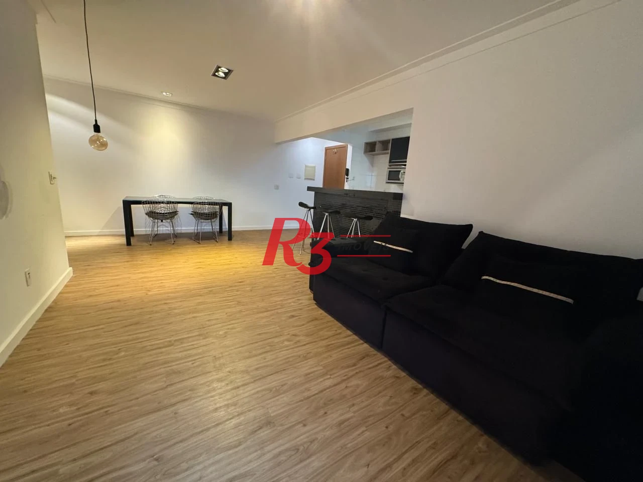 Apartamento com 2 dormitórios à venda, 97 m² por R$ 1.250.000,00 - Gonzaga - Santos/SP
