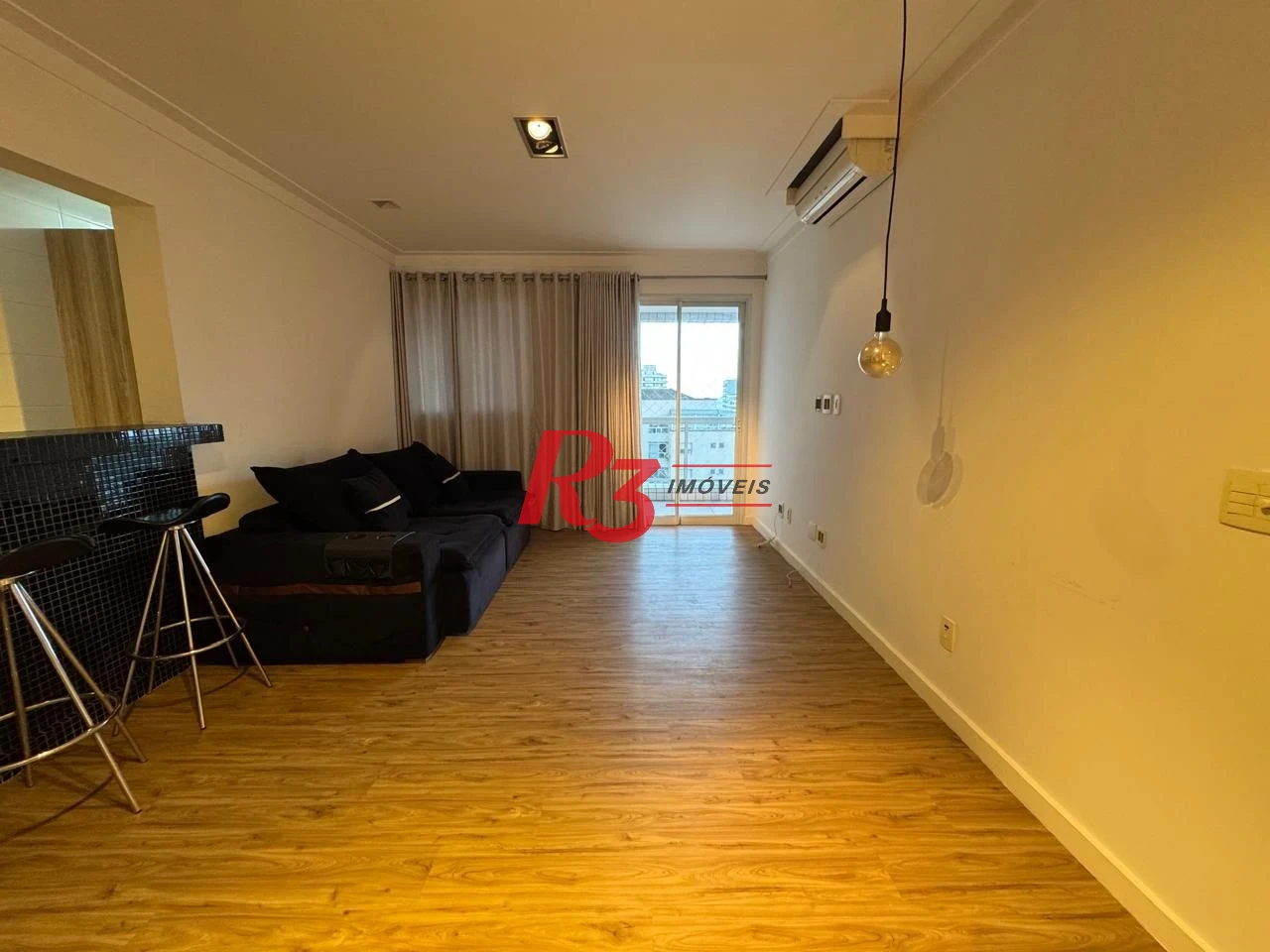 Apartamento com 2 dormitórios à venda, 97 m² por R$ 1.250.000,00 - Gonzaga - Santos/SP