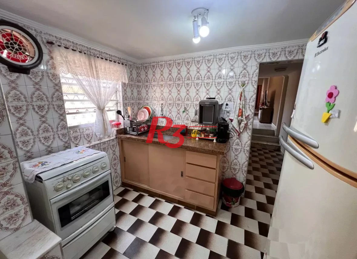 CASA NA VILA SÃO JORGE