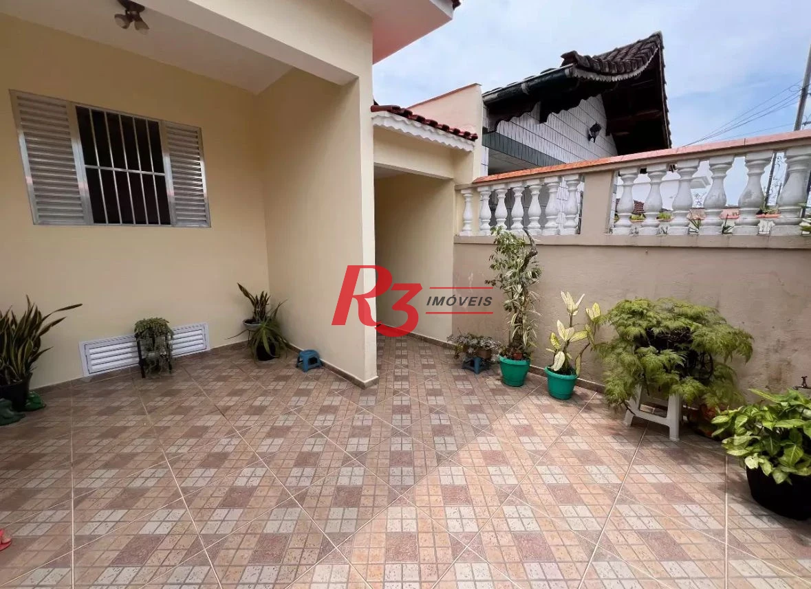 CASA NA VILA SÃO JORGE
