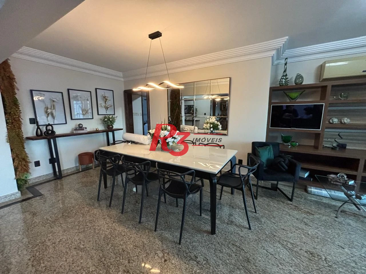 *ACEITA PERMUTA* Apartamento com 4 suítes com varanda e vista mar, 240 m² por R$ 2.200.000 - Ponta da Praia - Santos/SP
