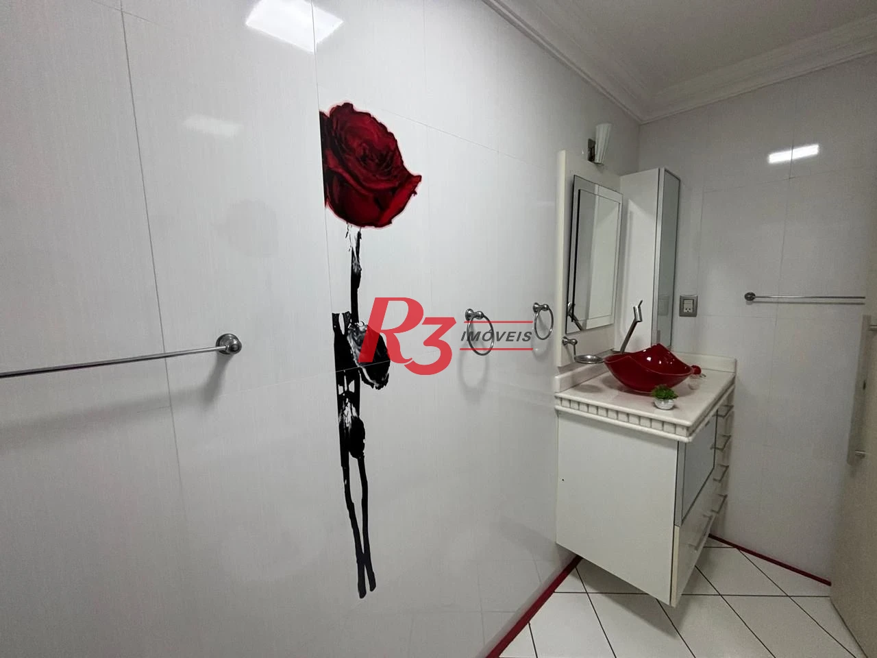 *ACEITA PERMUTA* Apartamento com 4 suítes com varanda e vista mar, 240 m² por R$ 2.200.000 - Ponta da Praia - Santos/SP