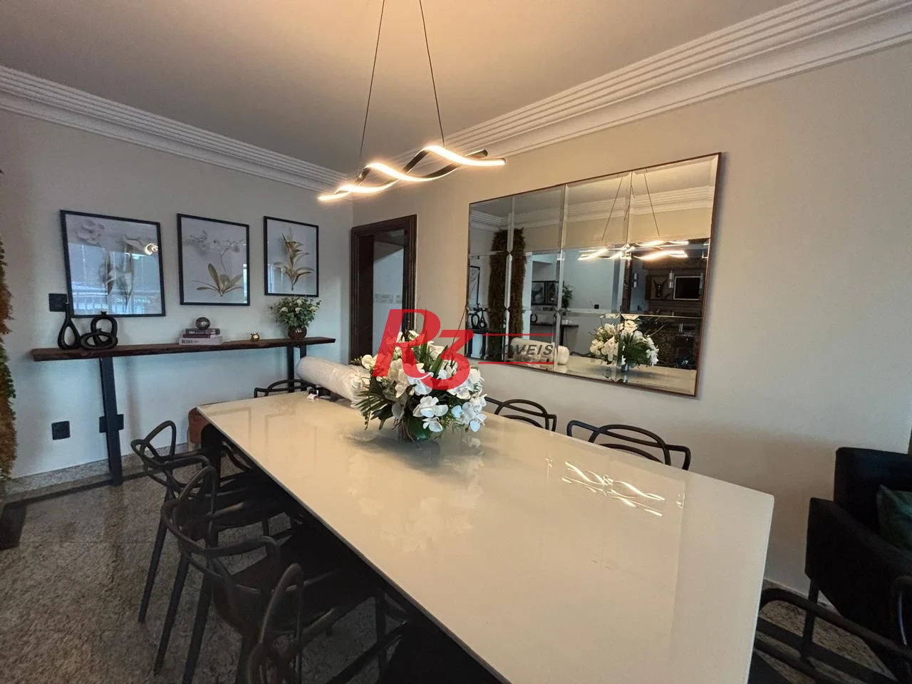 *ACEITA PERMUTA* Apartamento com 4 suítes com varanda e vista mar, 240 m² por R$ 2.200.000 - Ponta da Praia - Santos/SP