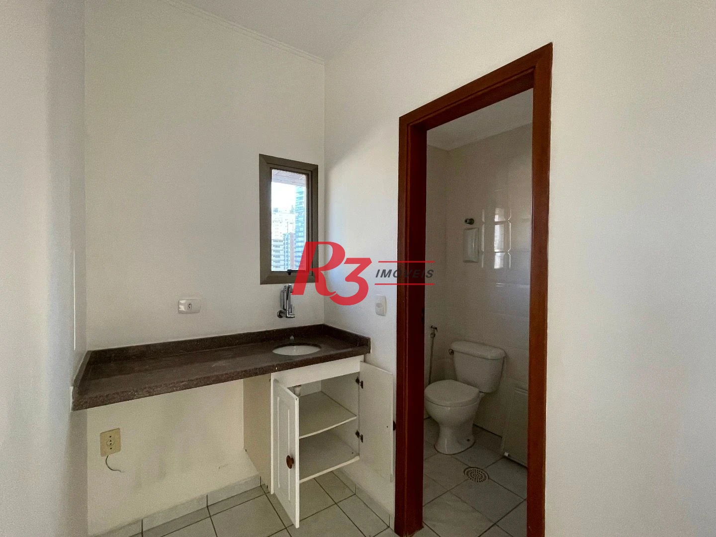 Sala à venda, 103 m² por R$ 440.000,00 - Boqueirão - Santos/SP