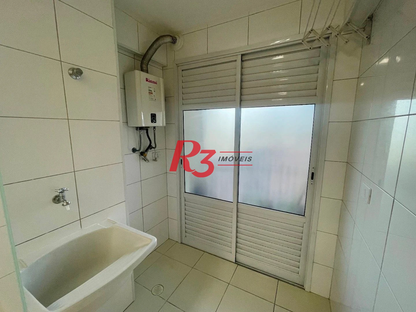 Apartamento com 3 dormitórios para alugar, 111 m² por R$ 5.900,00/mês - Encruzilhada - Santos/SP