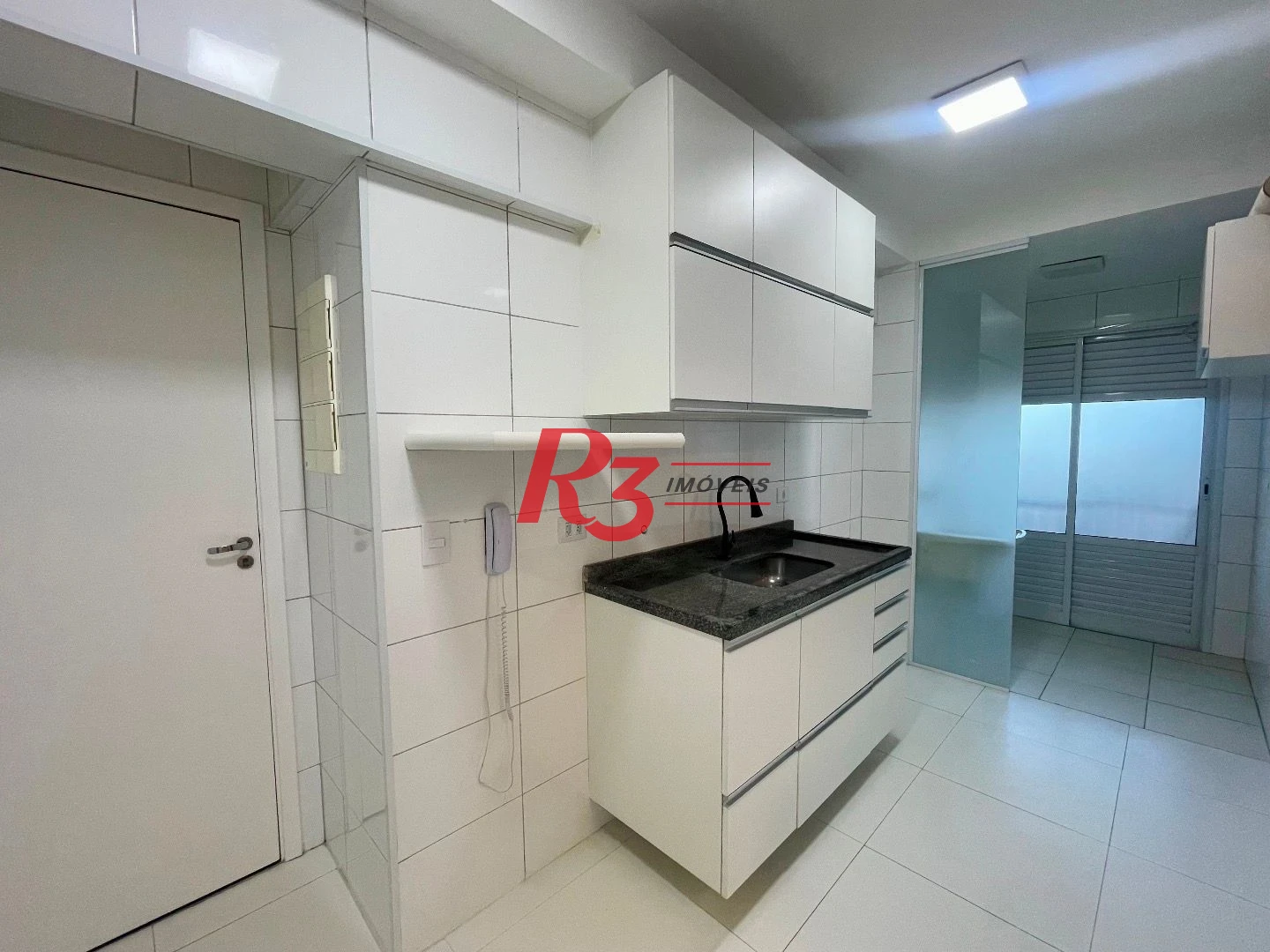 Apartamento com 3 dormitórios para alugar, 111 m² por R$ 5.900,00/mês - Encruzilhada - Santos/SP