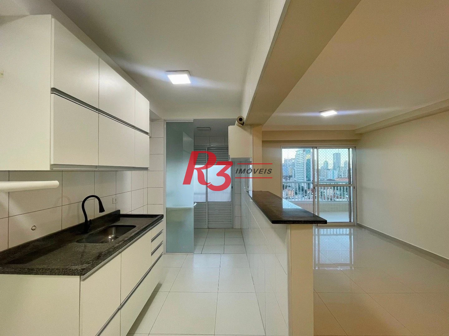 Apartamento com 3 dormitórios para alugar, 111 m² por R$ 5.900,00/mês - Encruzilhada - Santos/SP