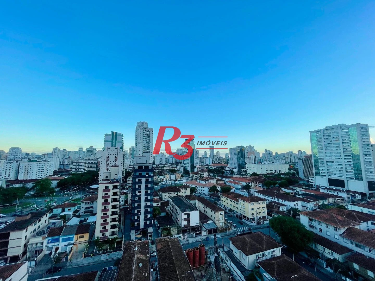 Apartamento com 3 dormitórios para alugar, 111 m² por R$ 5.900,00/mês - Encruzilhada - Santos/SP