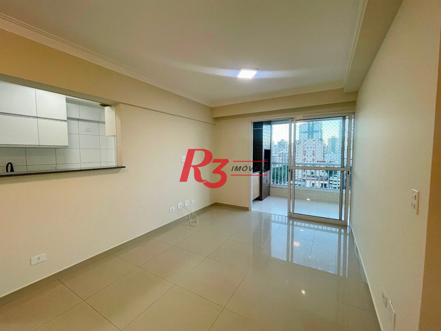 Apartamento com 3 dormitórios para alugar, 111 m² por R$ 5.900,00/mês - Encruzilhada - Santos/SP
