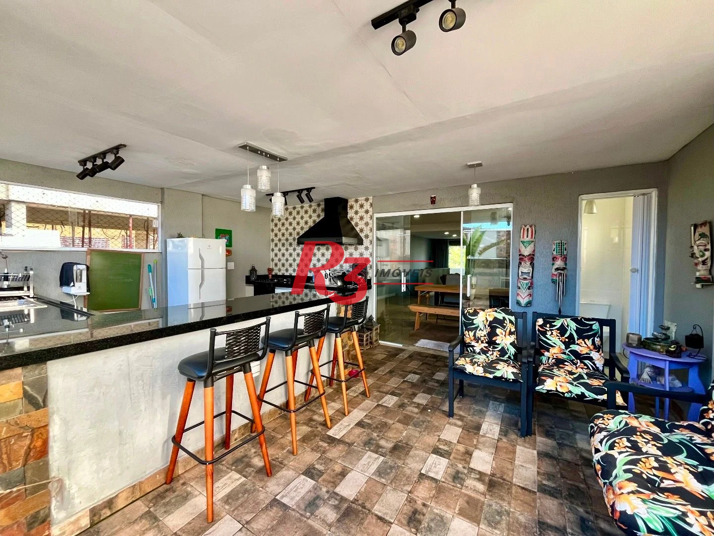 Casa com 4 dormitórios à venda, 225 m² por R$ 1.390.000,00 - Aparecida - Santos/SP
