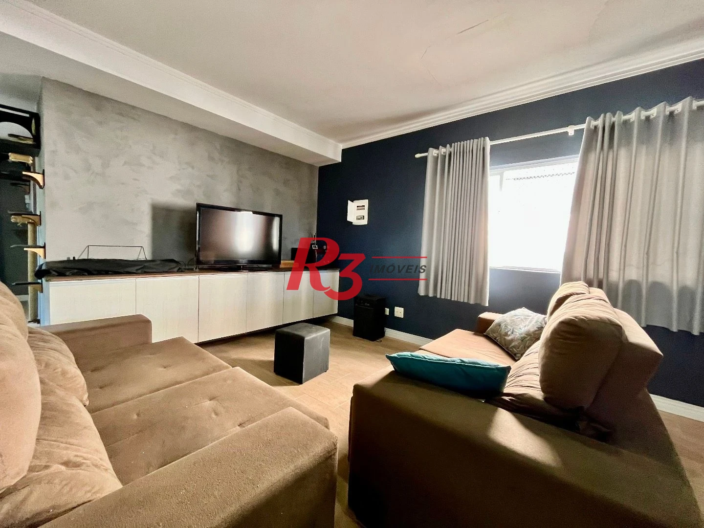 Casa com 4 dormitórios à venda, 225 m² por R$ 1.390.000,00 - Aparecida - Santos/SP