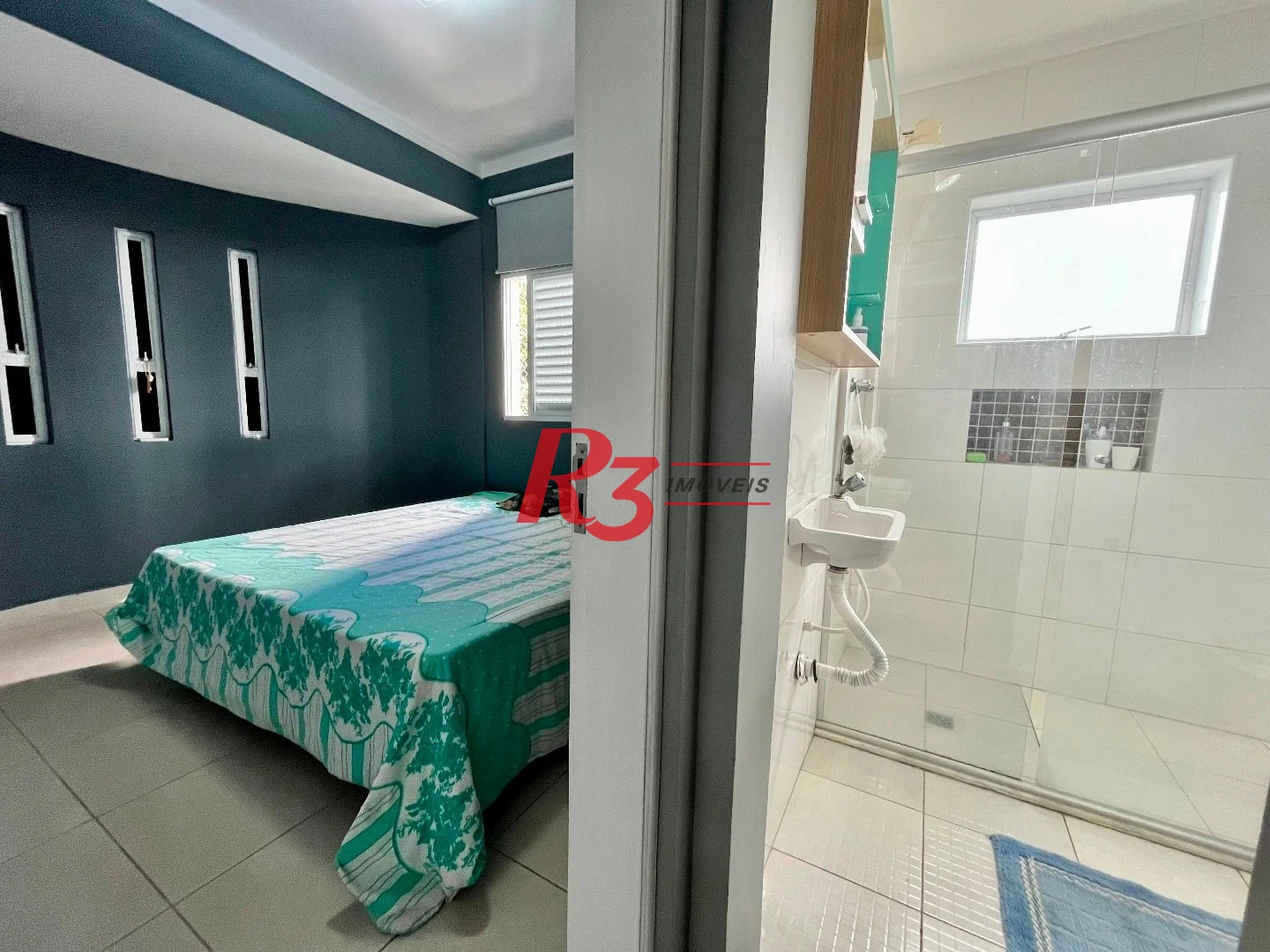 Casa com 4 dormitórios à venda, 225 m² por R$ 1.390.000,00 - Aparecida - Santos/SP