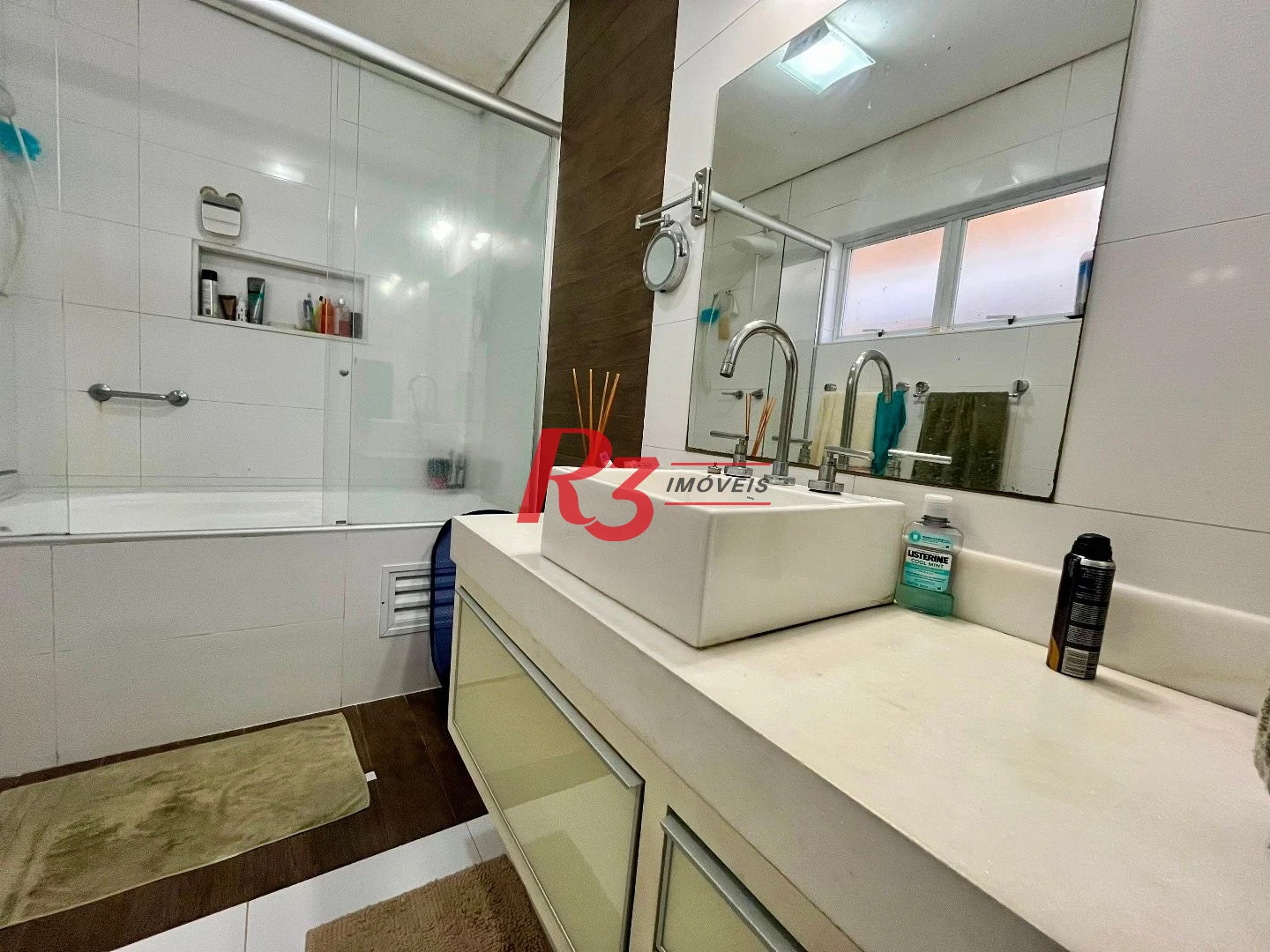 Casa com 4 dormitórios à venda, 225 m² por R$ 1.390.000,00 - Aparecida - Santos/SP