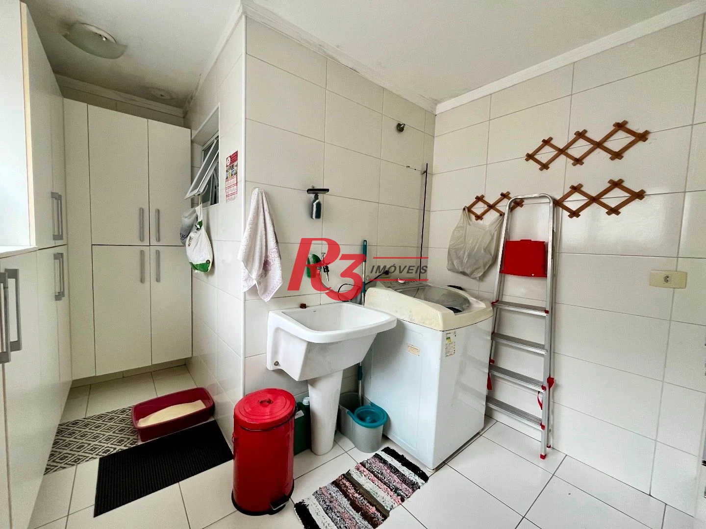 Casa com 4 dormitórios à venda, 225 m² por R$ 1.390.000,00 - Aparecida - Santos/SP
