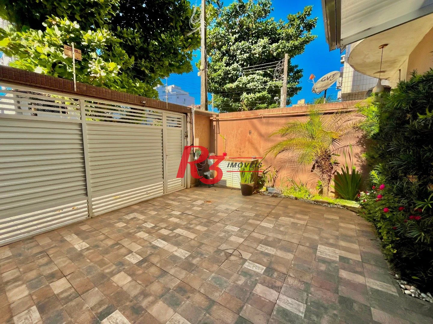 Casa com 4 dormitórios à venda, 225 m² por R$ 1.390.000,00 - Aparecida - Santos/SP