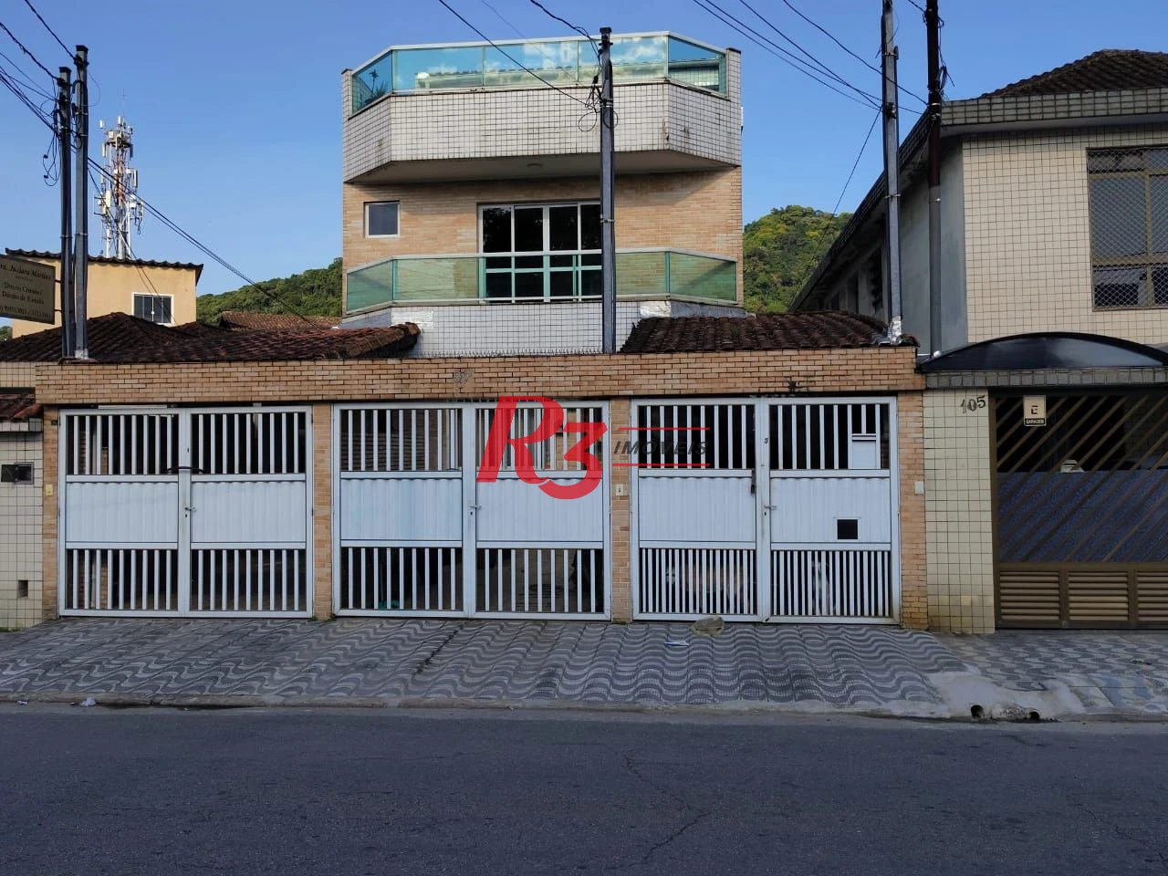 Casa com 3 dormitórios à venda, 121 m² por R$ 590.000,00 - São Jorge - Santos/SP