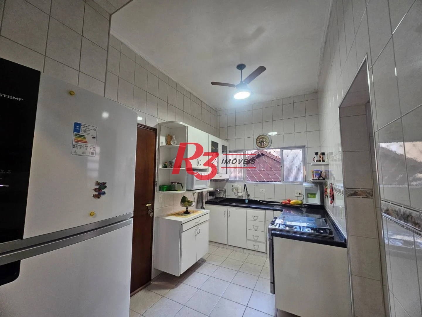 Casa térrea a venda 2 quartos, 2 suítes e 2 Casas Pré Fabricadas - Gonzaga Santos