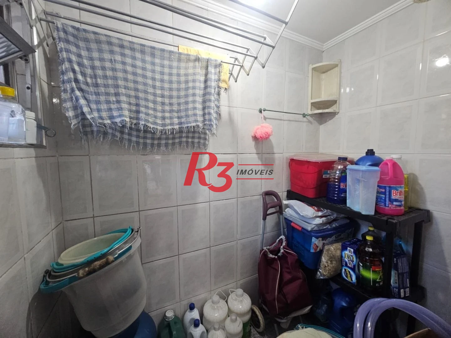 Casa térrea a venda 2 quartos, 2 suítes e 2 Casas Pré Fabricadas - Gonzaga Santos
