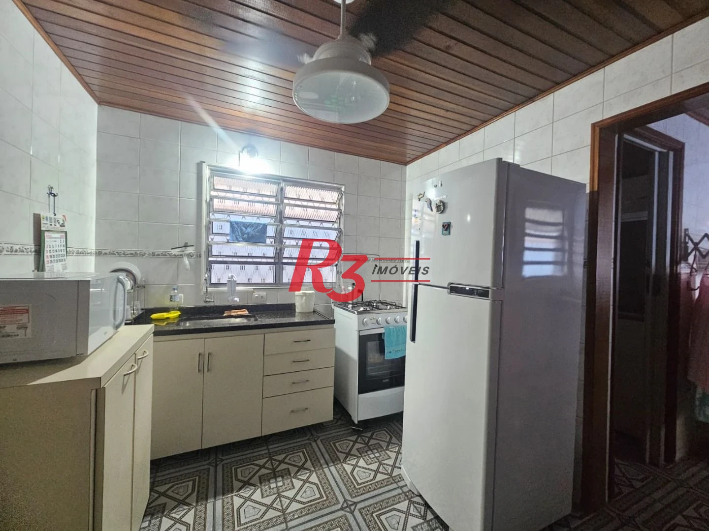 Casa térrea a venda 2 quartos, 2 suítes e 2 Casas Pré Fabricadas - Gonzaga Santos