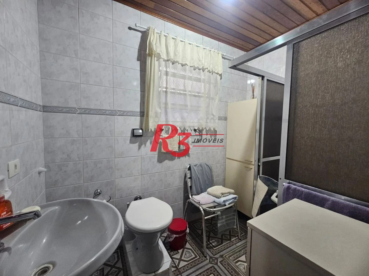 Casa térrea a venda 2 quartos, 2 suítes e 2 Casas Pré Fabricadas - Gonzaga Santos