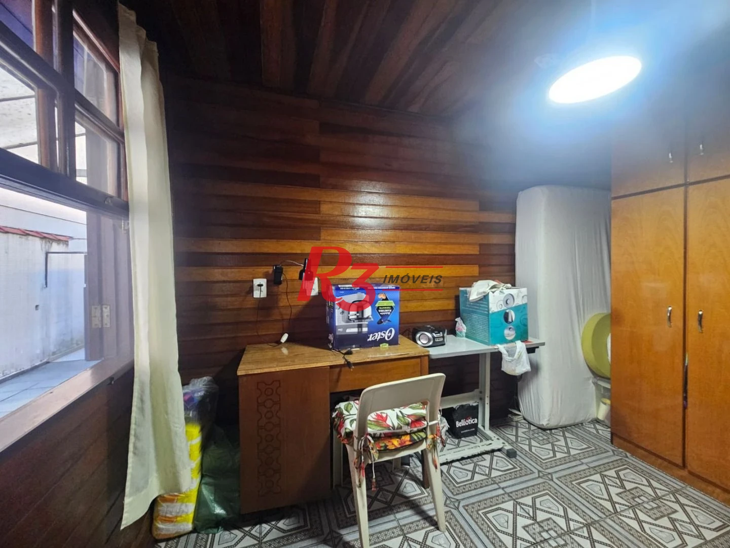 Casa térrea a venda 2 quartos, 2 suítes e 2 Casas Pré Fabricadas - Gonzaga Santos