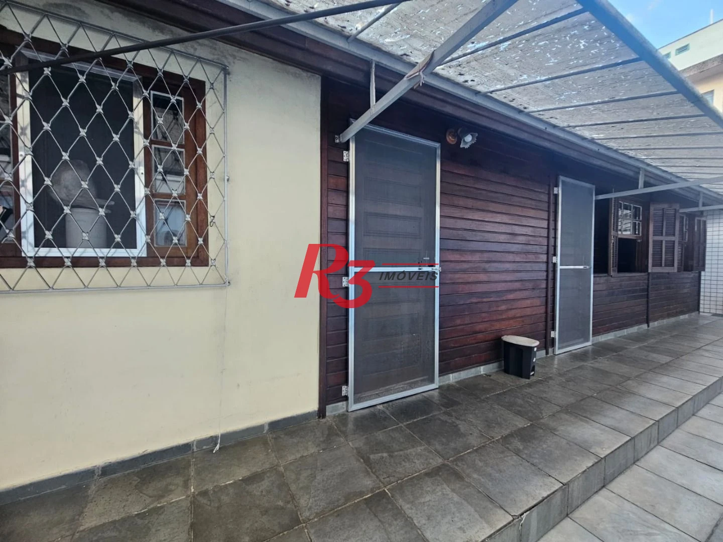 Casa térrea a venda 2 quartos, 2 suítes e 2 Casas Pré Fabricadas - Gonzaga Santos