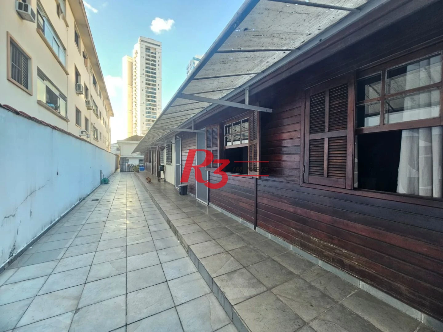 Casa térrea a venda 2 quartos, 2 suítes e 2 Casas Pré Fabricadas - Gonzaga Santos