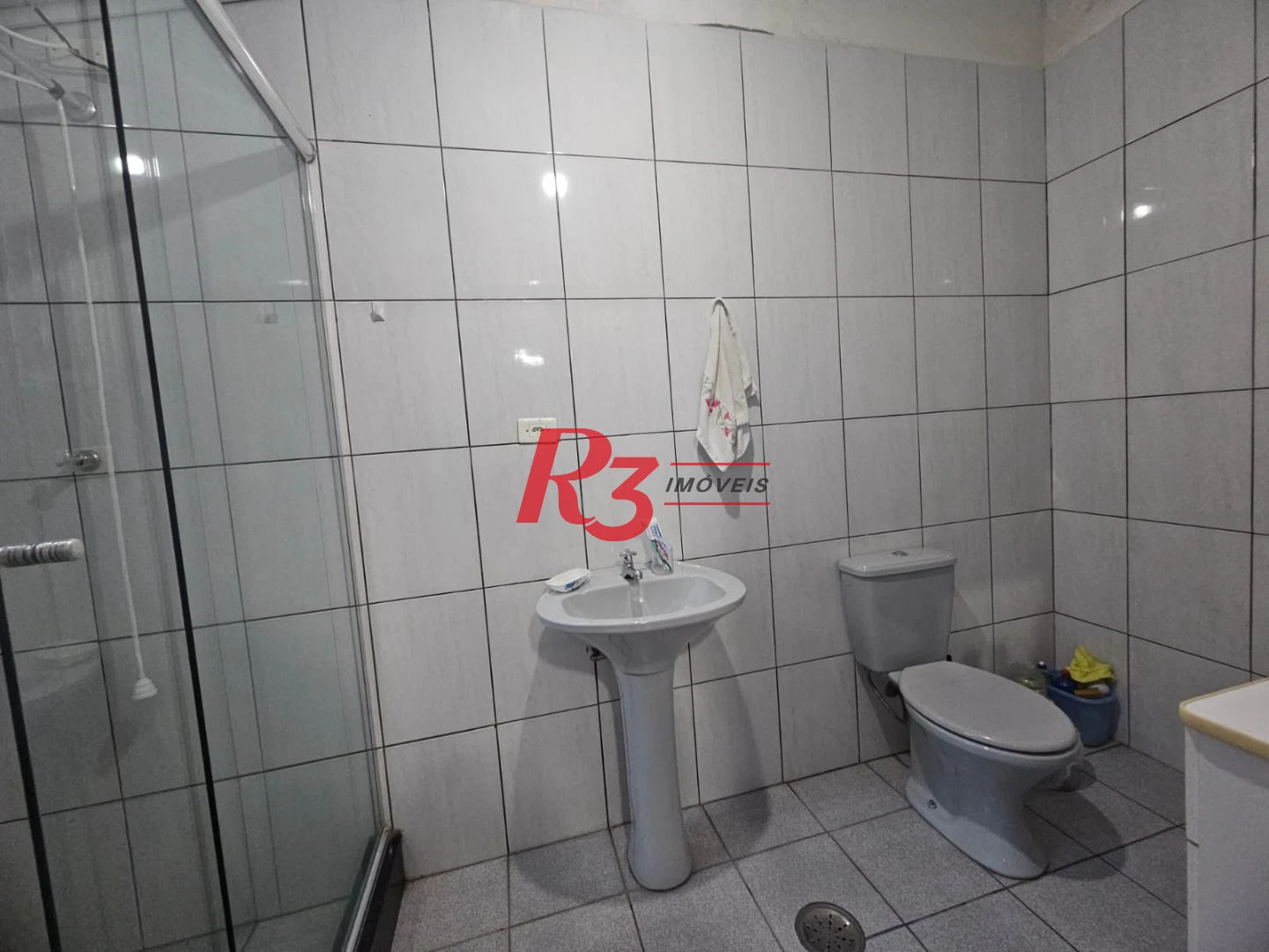 Casa térrea a venda 2 quartos, 2 suítes e 2 Casas Pré Fabricadas - Gonzaga Santos