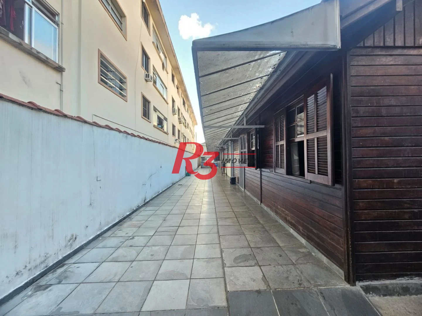 Casa térrea a venda 2 quartos, 2 suítes e 2 Casas Pré Fabricadas - Gonzaga Santos