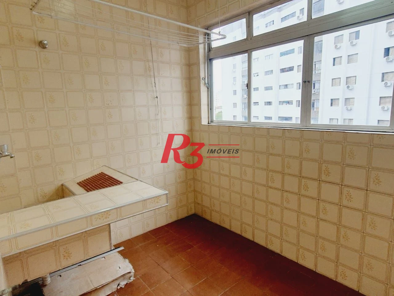 Apartamento com 1 dormitório à venda, 65 m² por R$ 400.000,00 - Marapé - Santos/SP