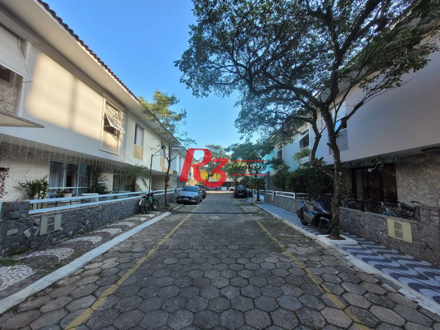 Village com 4 dormitórios para alugar, 160 m² por R$ 7.500,00/mês - Aparecida - Santos/SP