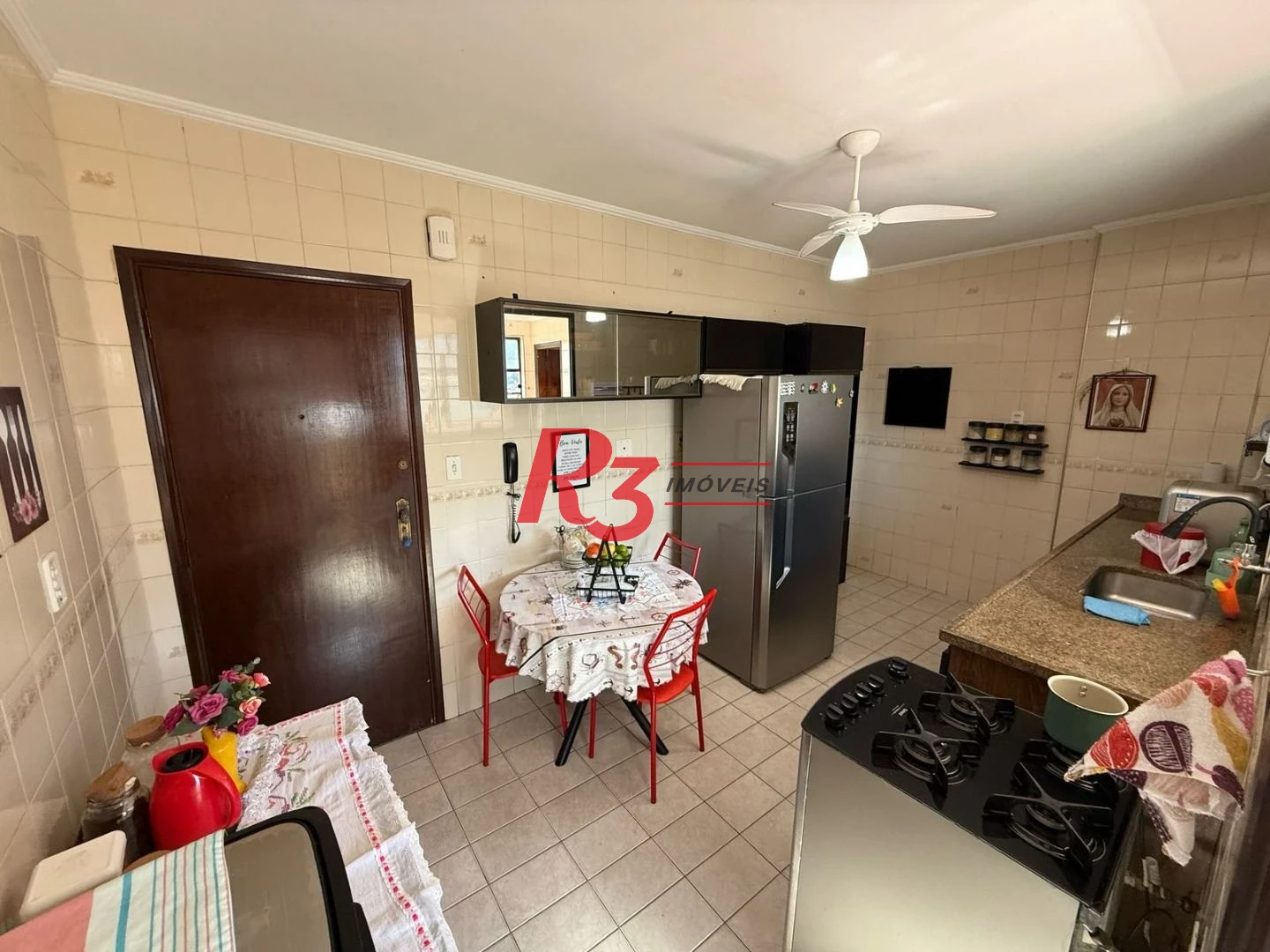 Apartamento com 3 dormitórios à venda, 120 m² por R$ 725.000,00 - Marapé - Santos/SP