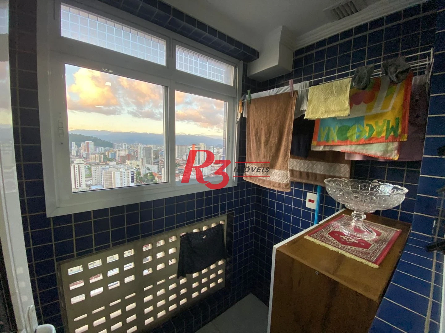 Apartamento com 2 dormitórios à venda, 84 m² por R$ 1.400.000,00 - Gonzaga - Santos/SP