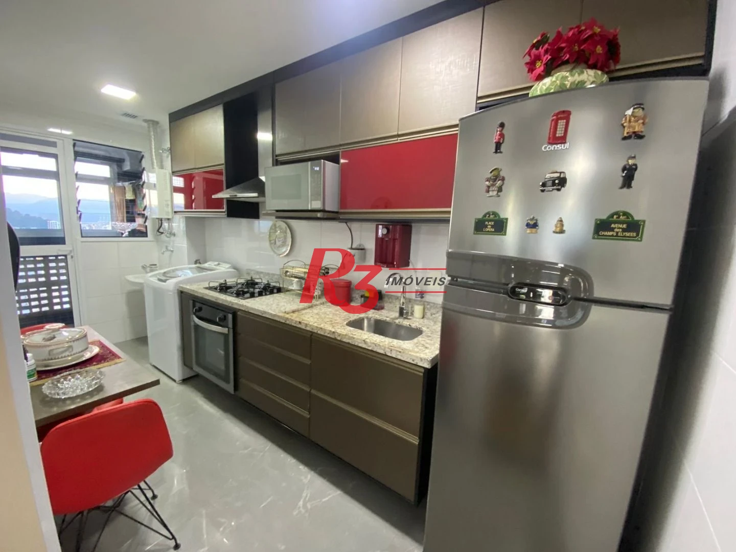 Apartamento com 2 dormitórios à venda, 84 m² por R$ 1.400.000,00 - Gonzaga - Santos/SP