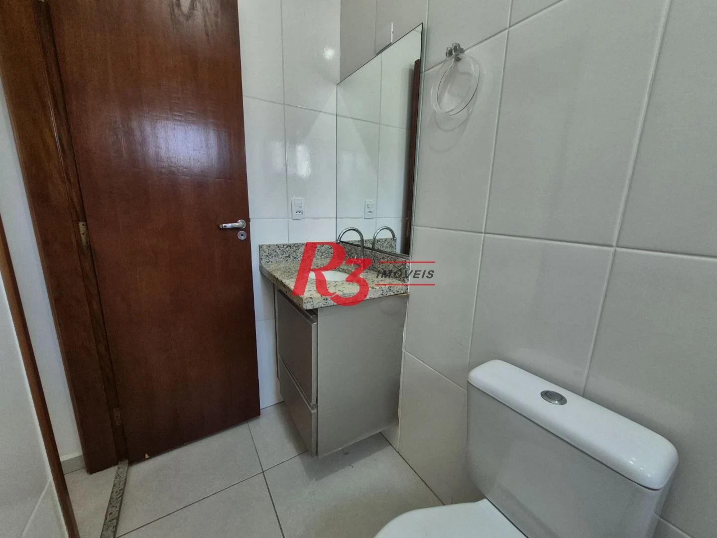 Village com 2 dormitórios à venda, 103 m² por R$ 585.000,00 - Vila Matias - Santos/SP
