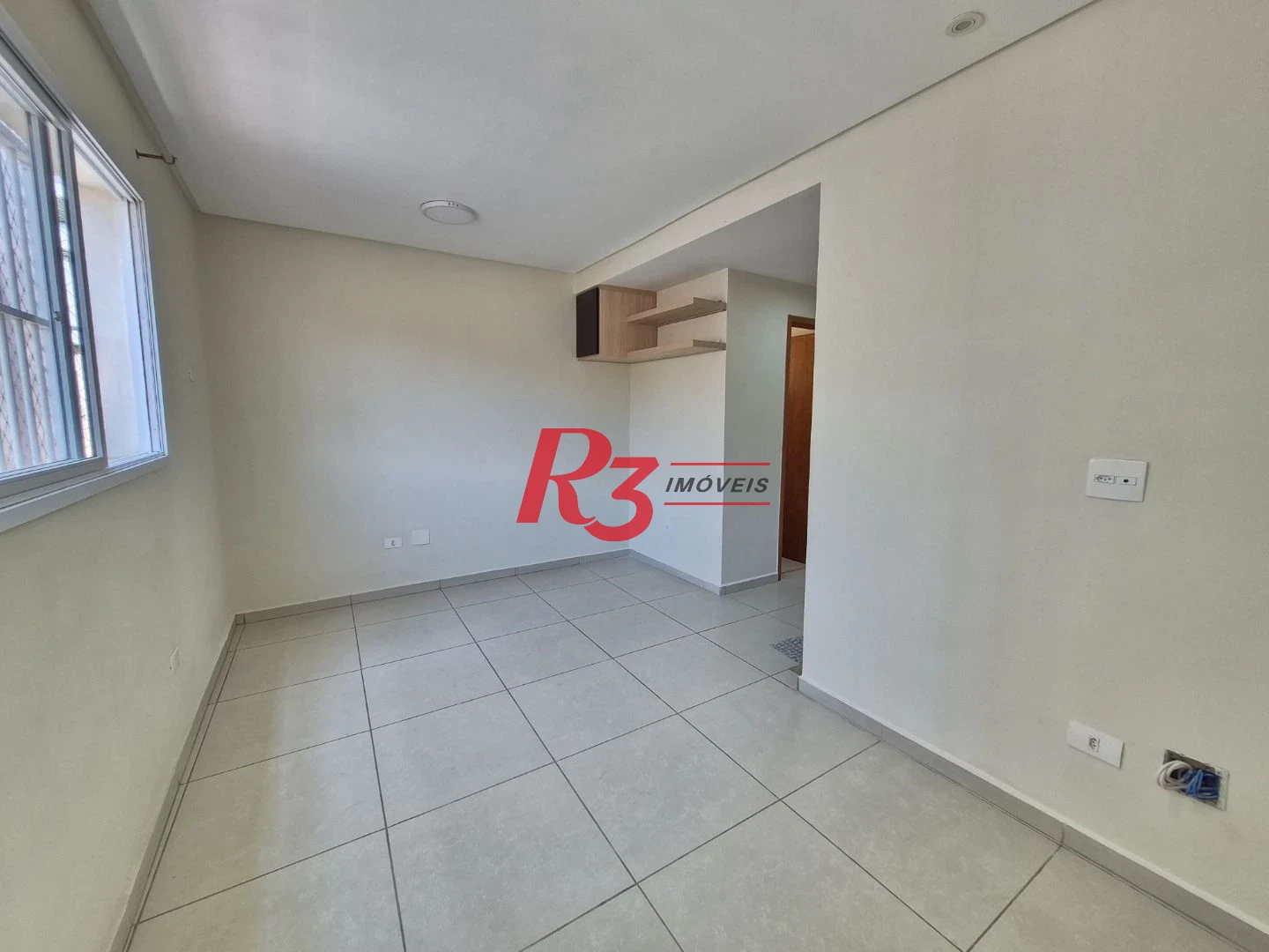 Village com 2 dormitórios à venda, 103 m² por R$ 585.000,00 - Vila Matias - Santos/SP