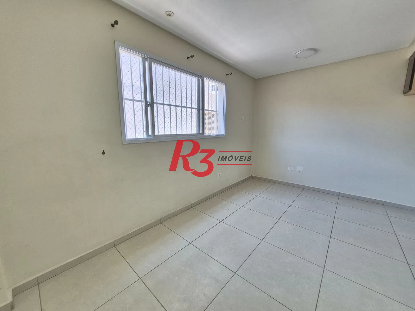 Village com 2 dormitórios à venda, 103 m² por R$ 585.000,00 - Vila Matias - Santos/SP