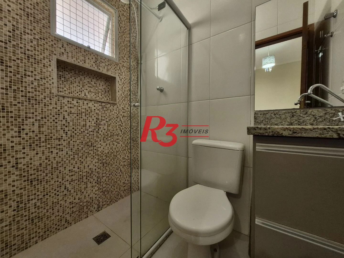 Village com 2 dormitórios à venda, 103 m² por R$ 585.000,00 - Vila Matias - Santos/SP