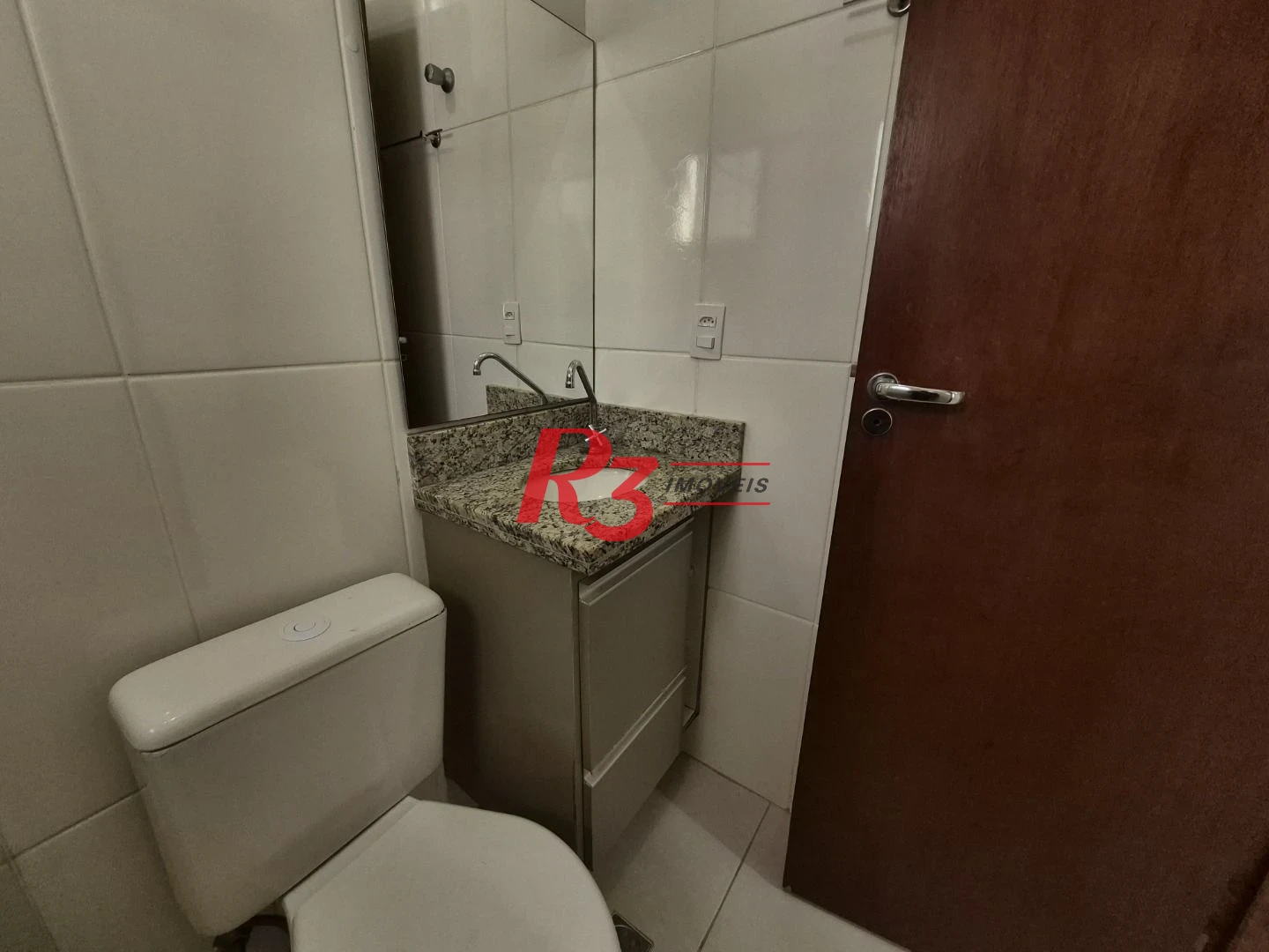 Village com 2 dormitórios à venda, 103 m² por R$ 585.000,00 - Vila Matias - Santos/SP