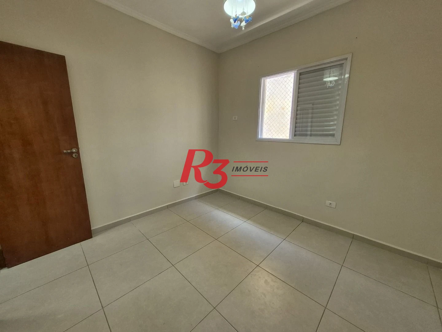 Village com 2 dormitórios à venda, 103 m² por R$ 585.000,00 - Vila Matias - Santos/SP