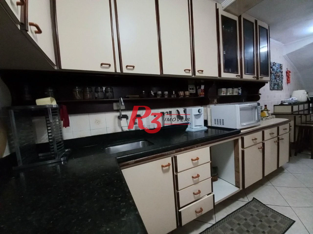 Sobrado com 3 dormitórios à venda, 180 m² por R$ 800.000,00 - Campo Grande - Santos/SP